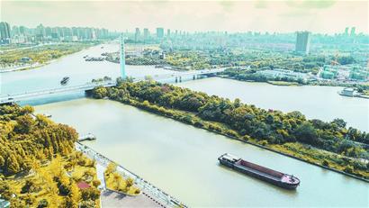 无人机飞越诗意南通百米高空俯瞰古韵秋景