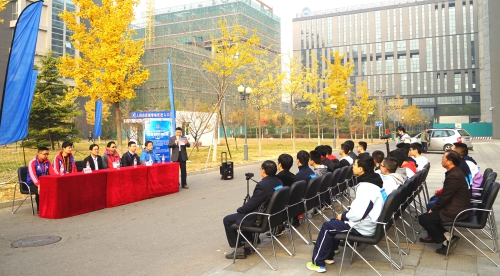 中科院首届ACME未来科技挑战赛"无人机自动控制避障和定点降落竞赛"举行
