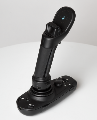 NASA前宇航员开发无人机单手控制器