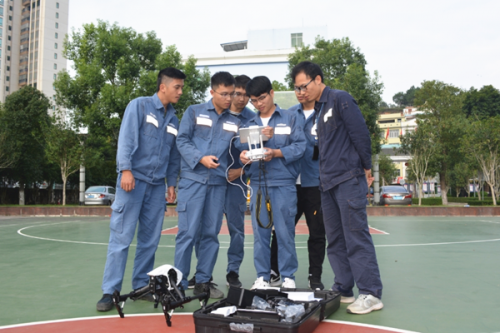 浦北供电：无人机操控培训