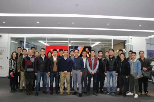 无人机智能化发展新动态与案例