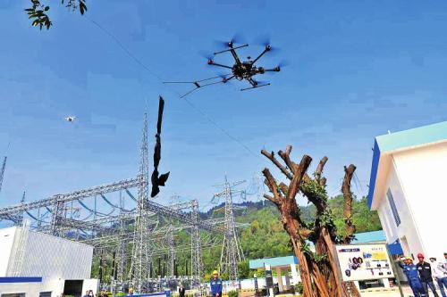 广东电网：无人机巡维实现全天候、自动化