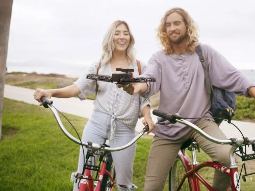 自主飞行拍摄，消费级无人机的进化新样本