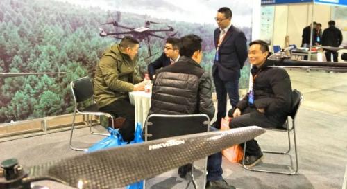 与华瑞通行业级无人机一同步入森林消防装备展，畅谈科学防火新主张 