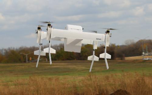 美国海军将试验舰载货运无人机