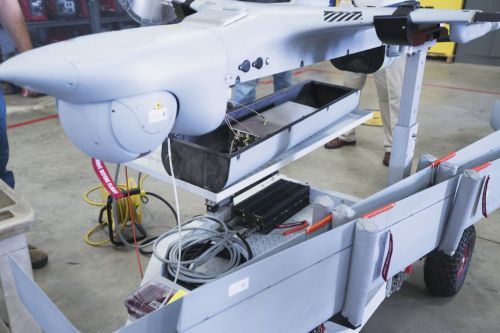 雷神公司完成X-Net机载自主无线电通信系统演示