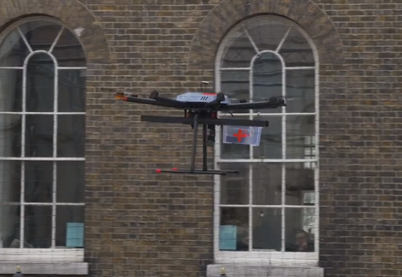 世界新潮流：5G+无人机