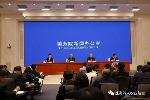 张桃林解读推进农业机械化和农机装备产业升级政策措施