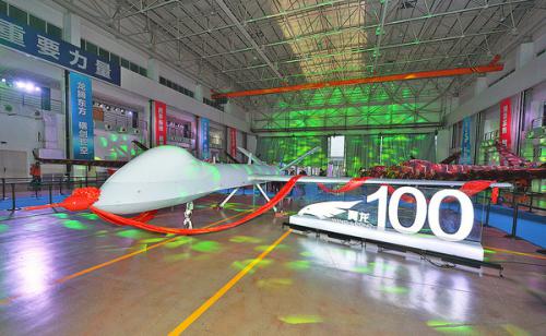 第100架“翼龙”无人机交付