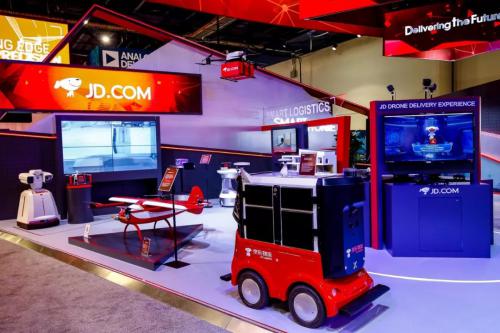 没错！这就是京东空地一体物流世界！ 