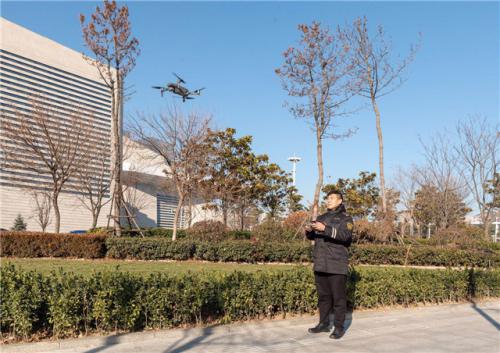 春运客流监测 交运温馨巴士用上无人机