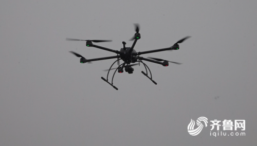 53秒丨聊城高速无人机巡航春运 抓拍违法行为百余起