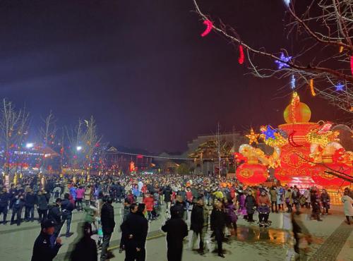 5w+人的元宵灯会，空中战警给你立体的安全