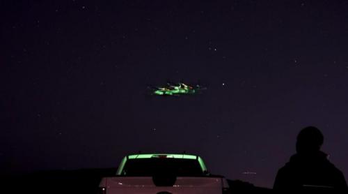 无人机实现黑暗中全自动起降，特许进入军事演习场