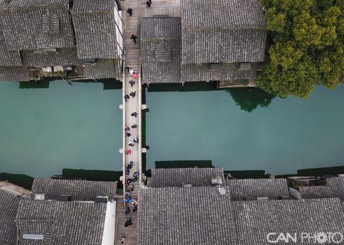 无人机航拍乌镇春晓