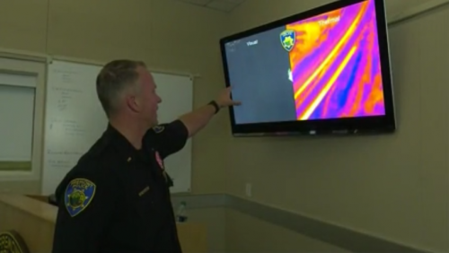 美警方用无人机成功营救失聪少年