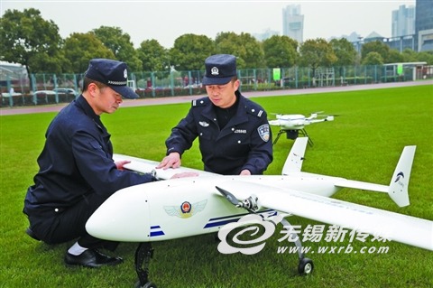 江阴民警把无人机“飞”上央视