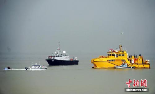 澳门举办海上事故应急演习 首次派出无人机搜索