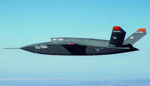 无人机搭配有人战机：F-35“忠诚僚机”成功首飞