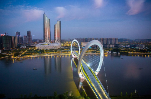 江苏联通率先完成5G应用无人机路测研究助力构筑通信产业低空数字化 