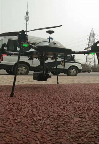 “飞天交警”显威力 高新区启用无人机狠抓违规驾驶