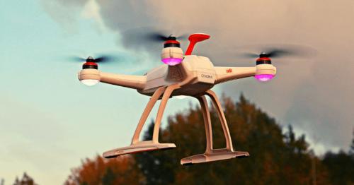 贝佐斯五年前承诺的无人机送货还没能普及，哪些因素在挡路？ 