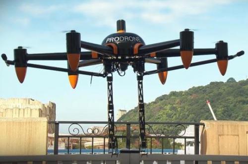 科学家们为无人机装上鸟爪“假肢” 累的时候有树可栖