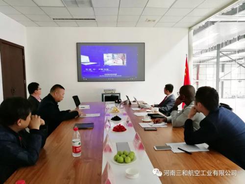阿联酋空军代表走进三和航空