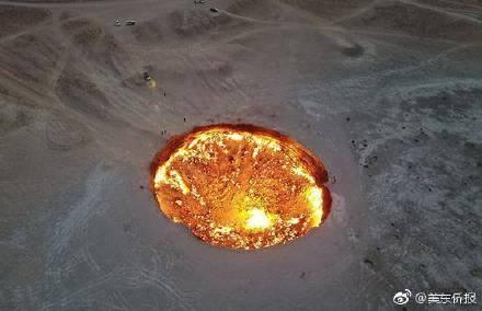 燃烧48年 无人机航拍“地狱之门”