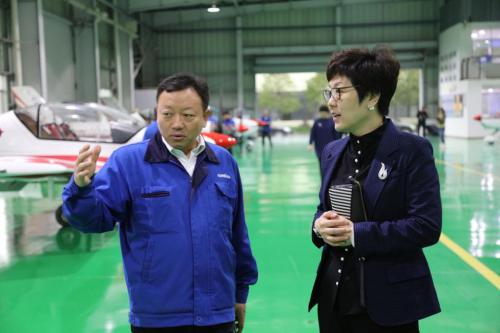 株洲市委常委、副市长左琳调研山河科技