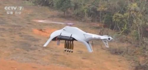 中国推出一款无人机能投掷炸弹，连续空爆杀伤力大，成步兵的噩梦