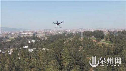 无人机助力 森林防火