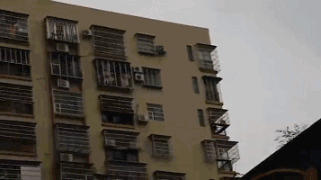 无人机出动！特警强攻！深圳警方一周打掉23个诈骗窝点，抓210人！ 