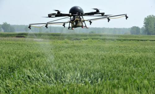 小麦田植保无人机喷施化学除草须选准选好