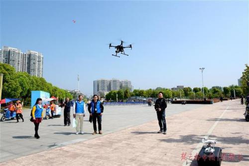 江城13名区级民间河湖长上岗，无人机加入巡江队伍