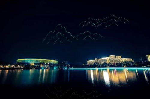 即墨经济开发区无人机编队舞步灯光秀圆满落幕