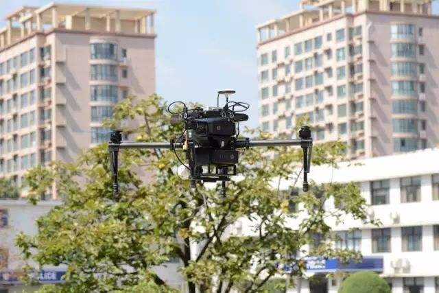 道路坑洼检测问题难以解决？无人机上阵分分钟解决