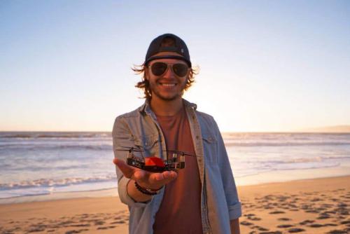 无人机这“堂前燕”何时能飞入寻常百姓家？ 