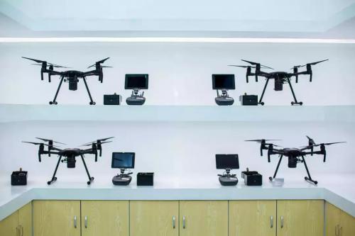 走进泰州输电智能运检中心