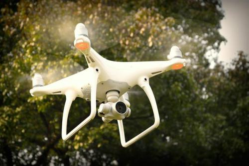 专业的无人机直播会用到哪些设备？这一设备很关键