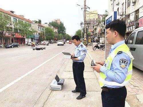 桐柏交警首次投入无人机事故现场勘察系统绘图装备