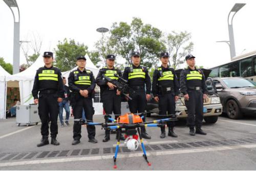 奇蛙无人机护航南京马拉松