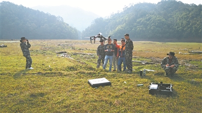 无人机为振太镇森林资源“护驾”  