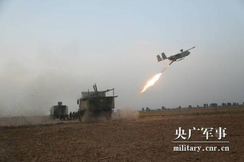 沙场淬火 在无人机实飞中完成“毕业答卷”