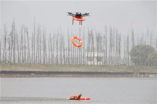 要闻丨严阵以待 全力以赴 湖北消防积极备战抗洪抢险工作