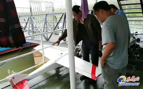 近1.5米长、价值20万元的无人机坠江失联 南京警民合力物归原主