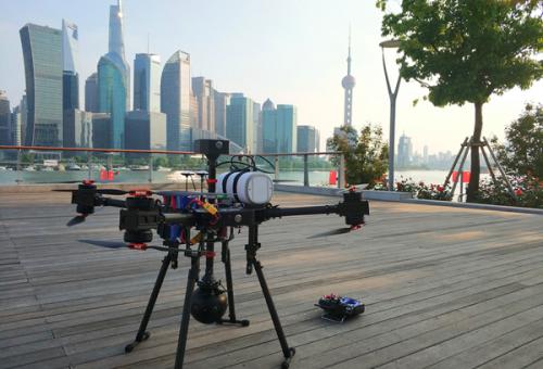 未出校园就在5G商用领域闯出名堂 上理大学子研发VR全景航拍直播无人机