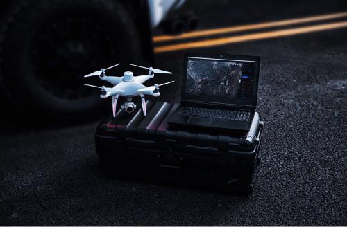 大疆：无人机能拆开的每一个零部件都是自己生产的，底层代码也是自己的