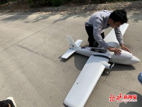 北京对疑似染病松树定点核查 今年首次采用旋翼式无人机