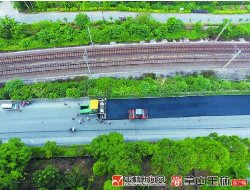 玉林市公路部门首用无人机监测分析路况